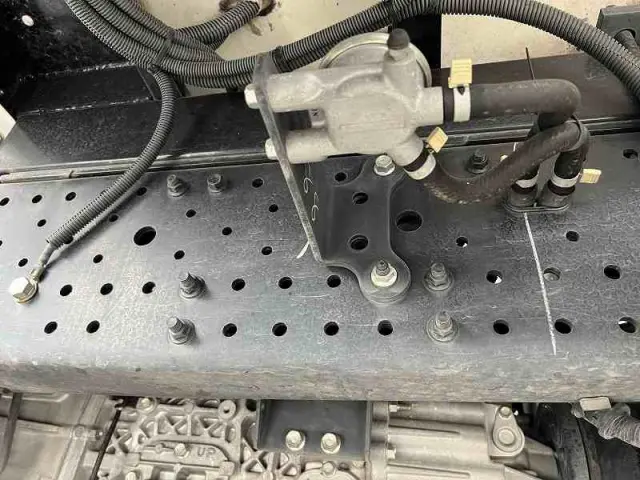 いすゞ エルフ 2RG-NPR88YN(2WD)の写真33