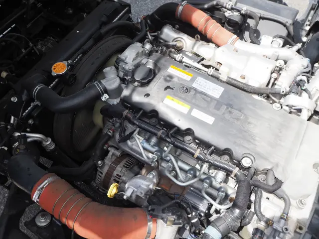 いすゞ エルフ 2RG-NPR88YN(2WD)の写真37