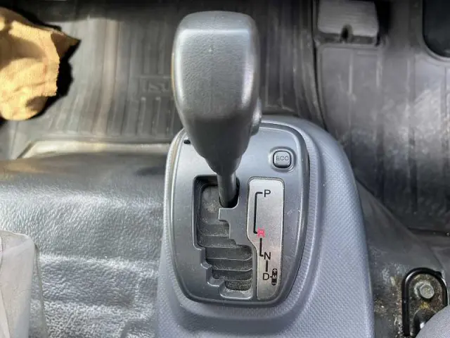 いすゞ エルフ 2RG-NPR88YN(2WD)の写真44