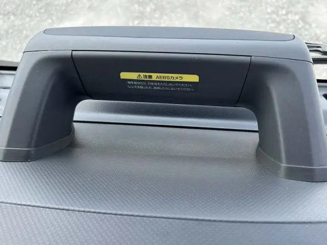 いすゞ エルフ 2RG-NPR88YN(2WD)の写真47