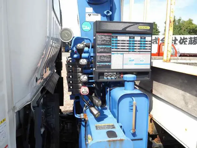 日野 デュトロ TKG-XZU710M(2WD)の写真15