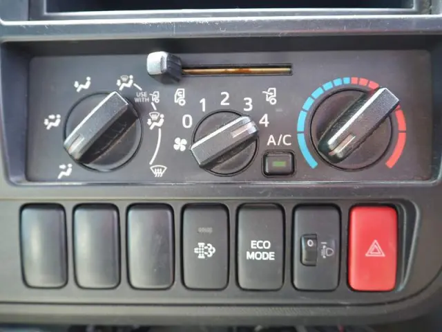 日野 デュトロ TKG-XZU710M(2WD)の写真44