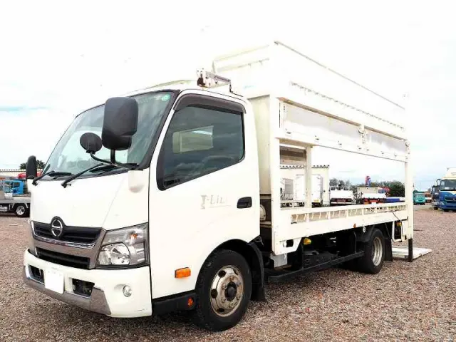 日野 デュトロ TKG-XZU710M(2WD)の写真1