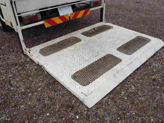 日野 デュトロ TKG-XZU710M(2WD)の写真4