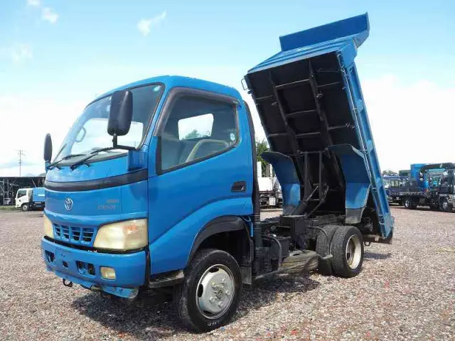 トヨタ ダイナ KK-XZU362A(4WD)の写真9