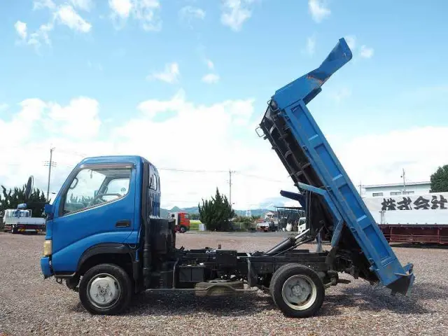 トヨタ ダイナ KK-XZU362A(4WD)の写真10