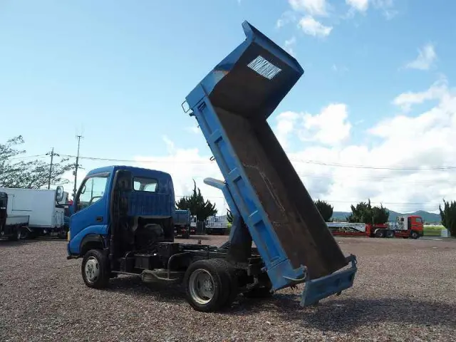 トヨタ ダイナ KK-XZU362A(4WD)の写真11