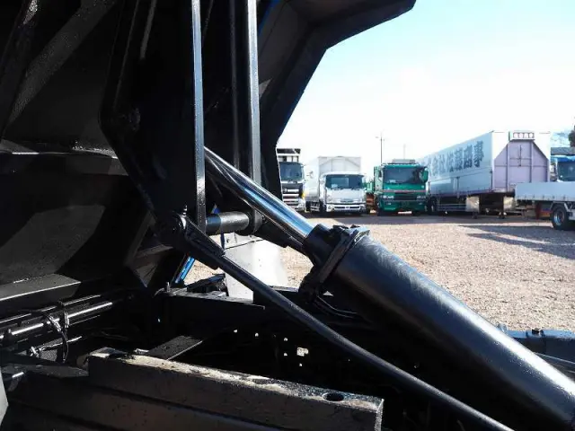 トヨタ ダイナ KK-XZU362A(4WD)の写真22