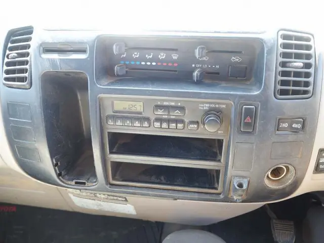 トヨタ ダイナ KK-XZU362A(4WD)の写真46