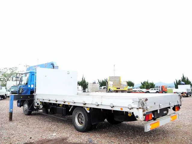 ＵＤ コンドル PB-MK36A(2WD)の写真3