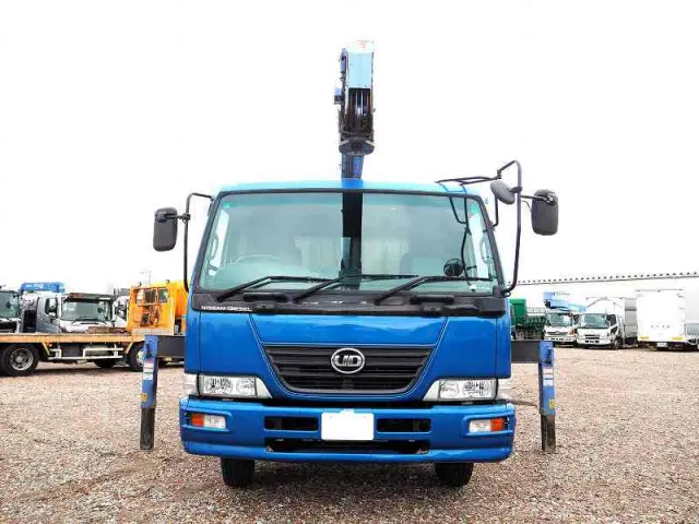 ＵＤ コンドル PB-MK36A(2WD)の写真8