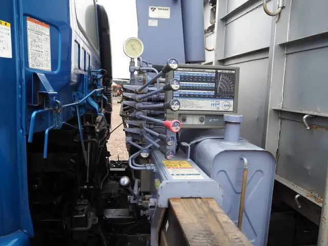 ＵＤ コンドル PB-MK36A(2WD)の写真15