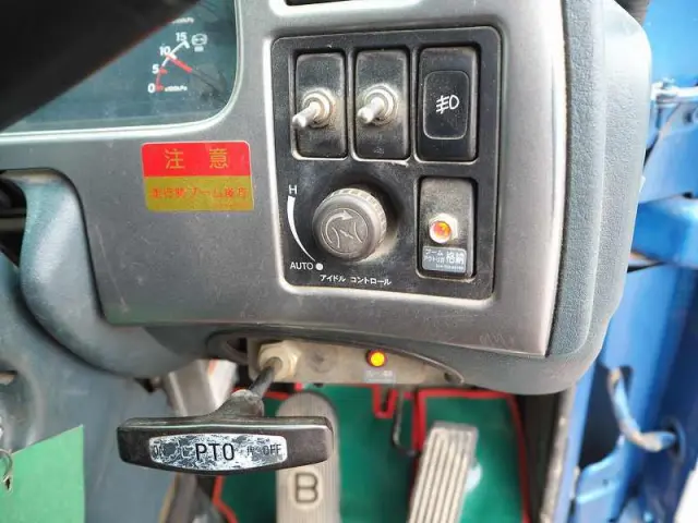 ＵＤ コンドル PB-MK36A(2WD)の写真48