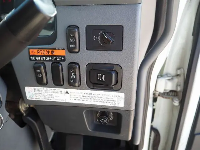 三菱 ファイター TKG-FK61F(2WD)の写真47