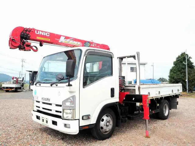 いすゞ エルフ TKG-NPR85AR(2WD)の写真1