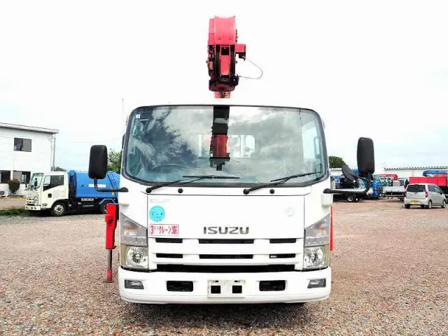 いすゞ エルフ TKG-NPR85AR(2WD)の写真8