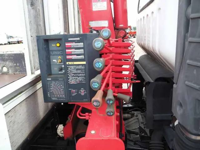 いすゞ エルフ TKG-NPR85AR(2WD)の写真10