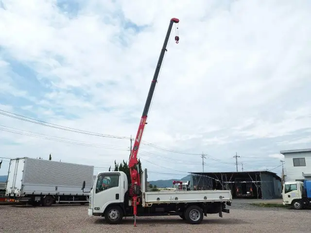 いすゞ エルフ TKG-NPR85AR(2WD)の写真16