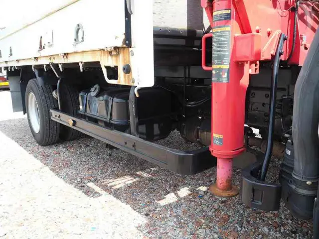 いすゞ エルフ TKG-NPR85AR(2WD)の写真36