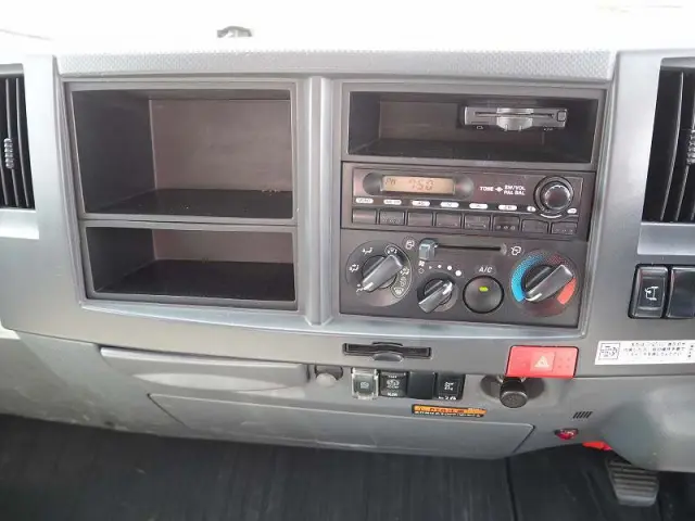 いすゞ エルフ TKG-NPR85AR(2WD)の写真49