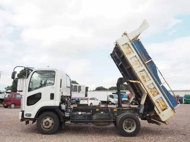 いすゞ フォワード TKG-FRR90S1(2WD)の写真10