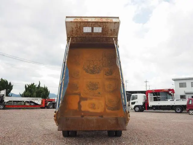 いすゞ フォワード TKG-FRR90S1(2WD)の写真12