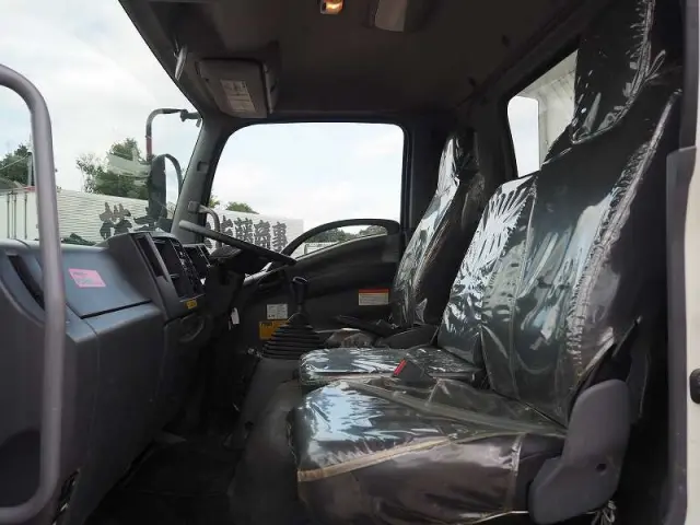 いすゞ フォワード TKG-FRR90S1(2WD)の写真40