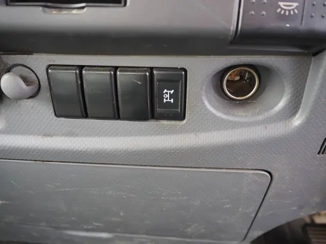 いすゞ フォワード TKG-FRR90S1(2WD)の写真46