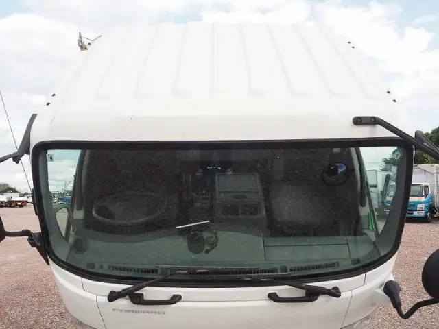 いすゞ フォワード TKG-FRR90S2(2WD)の写真9