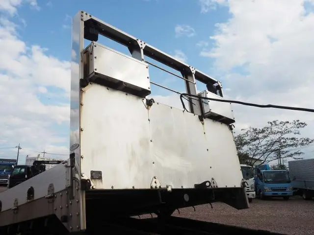 いすゞ フォワード TKG-FRR90S2(2WD)の写真15