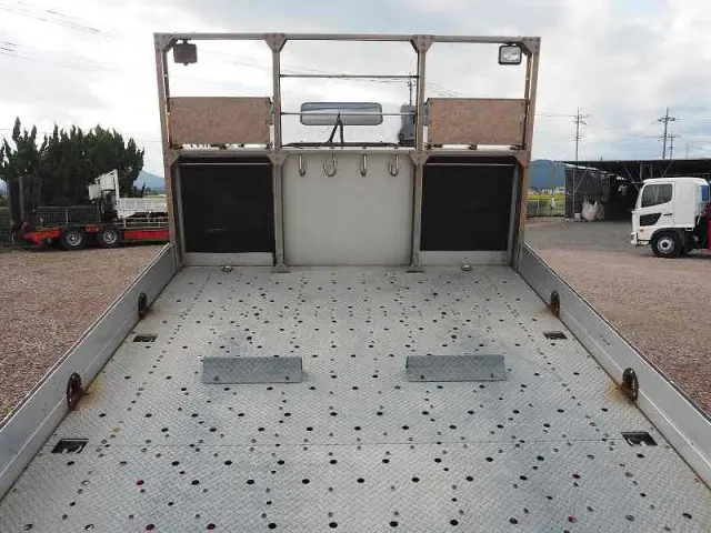 いすゞ フォワード TKG-FRR90S2(2WD)の写真20