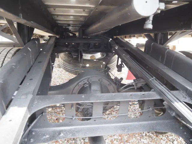 いすゞ フォワード TKG-FRR90S2(2WD)の写真22