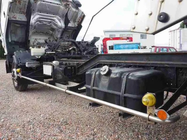 いすゞ フォワード TKG-FRR90S2(2WD)の写真24