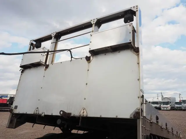 いすゞ フォワード TKG-FRR90S2(2WD)の写真26