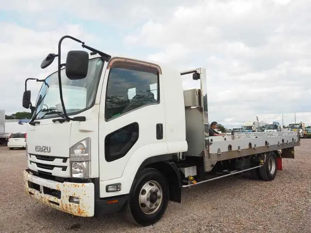 いすゞ フォワード TKG-FRR90S2(2WD)の写真32