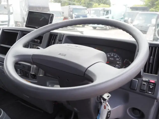 いすゞ フォワード TKG-FRR90S2(2WD)の写真42