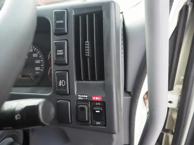いすゞ フォワード TKG-FRR90S2(2WD)の写真48