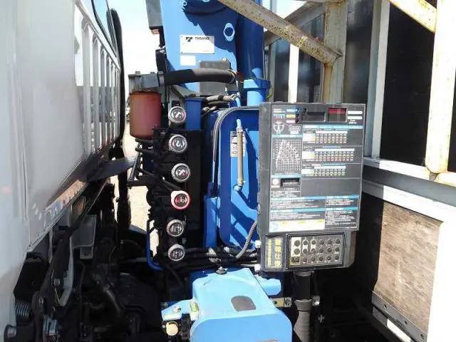 三菱 キャンター 2PG-FEB80(2WD)の写真16