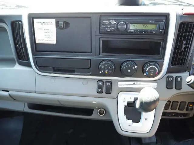 三菱 キャンター 2PG-FEB80(2WD)の写真45