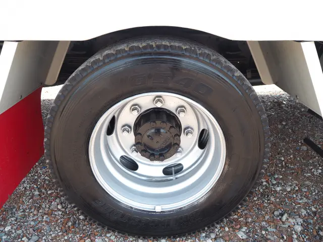 いすゞ フォワード KL-FSR34K4R(2WD)の写真30
