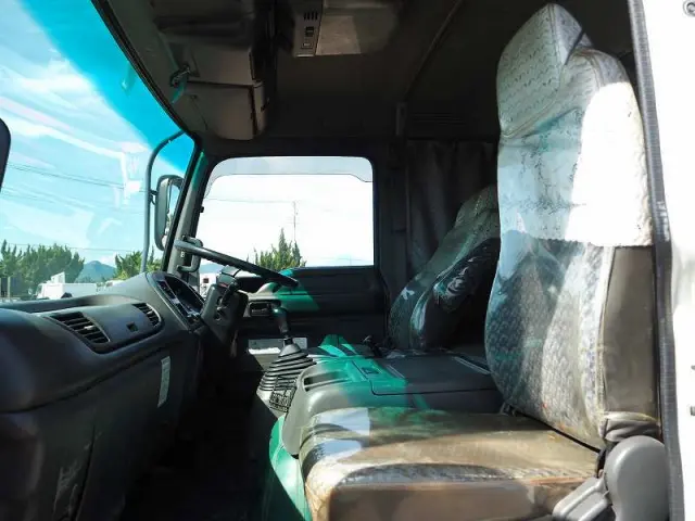 いすゞ フォワード KL-FSR34K4R(2WD)の写真40