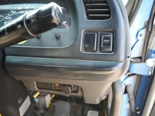 いすゞ ギガ QKG-CXZ77AT(6x4)の写真46