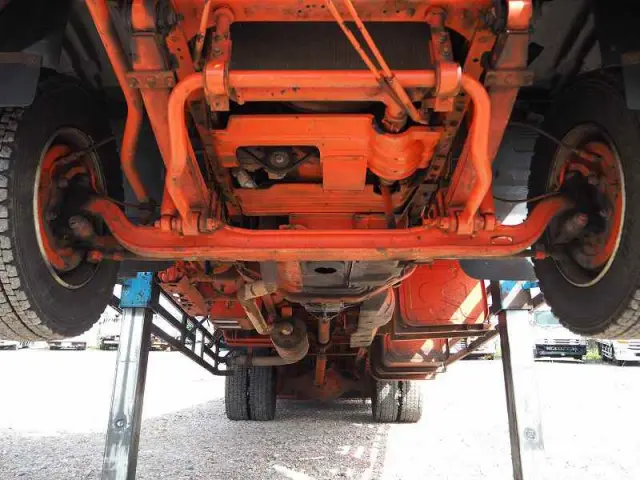 いすゞ フォワード KK-FSR33L4(2WD)の写真9