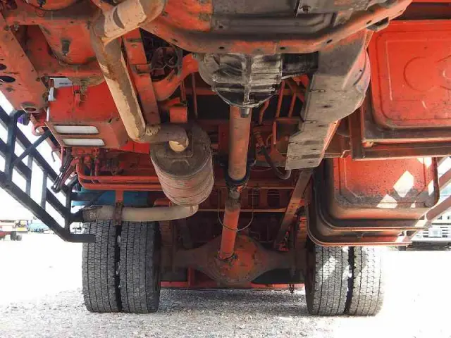 いすゞ フォワード KK-FSR33L4(2WD)の写真10