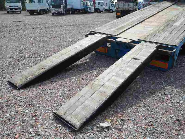 いすゞ フォワード KK-FSR33L4(2WD)の写真16