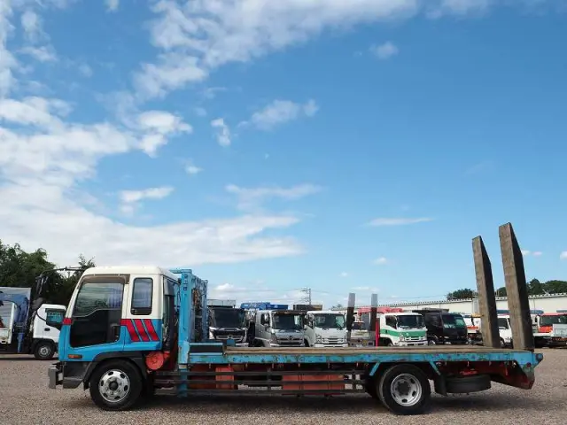 いすゞ フォワード KK-FSR33L4(2WD)の写真22