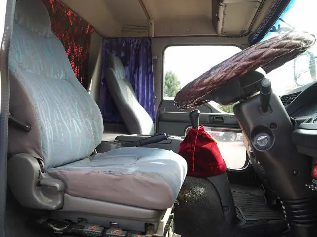 いすゞ フォワード KK-FSR33L4(2WD)の写真43