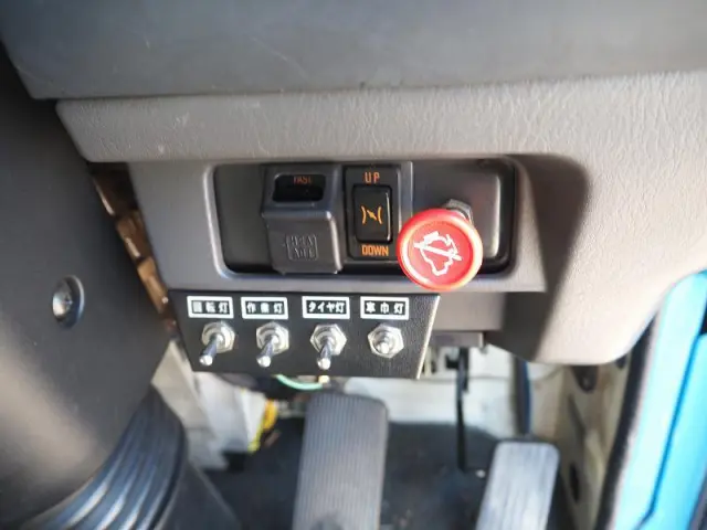 いすゞ フォワード KK-FSR33L4(2WD)の写真46