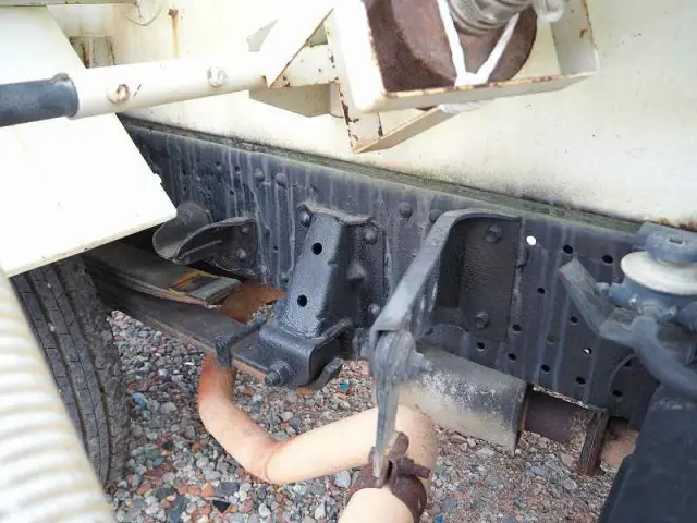 いすゞ エルフ SKG-NPR85YN(2WD)の写真18