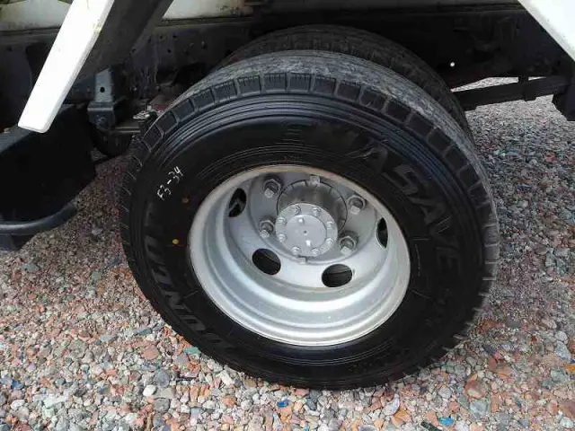 いすゞ エルフ SKG-NPR85YN(2WD)の写真28